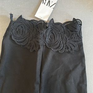 NEW Zara Black Skinny Trousers with Flower Waist Embroidery